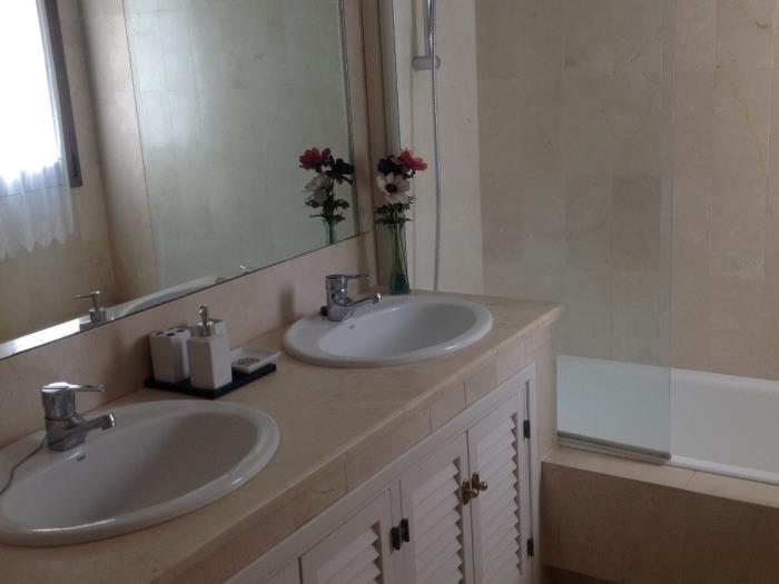 image Ático-dúplex de 1 dormitorio en Urb. Bahía de la Plata 13