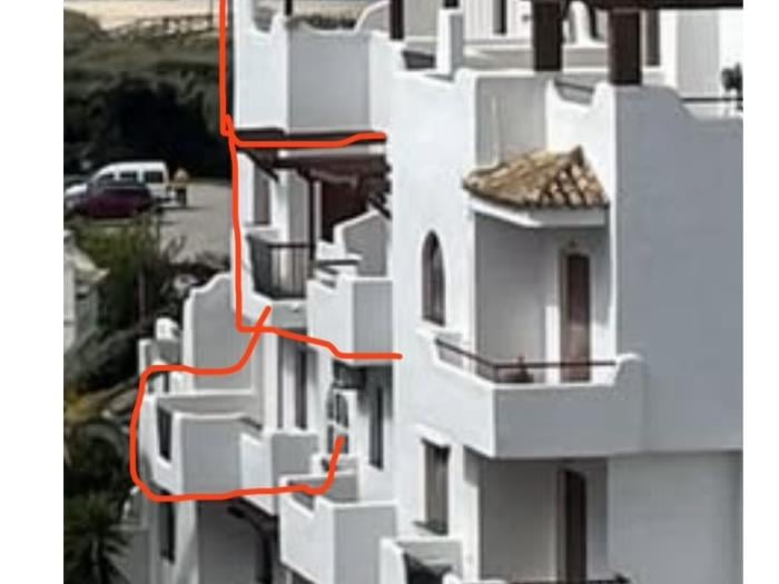 image Ático-dúplex de 1 dormitorio en Urb. Bahía de la Plata 27