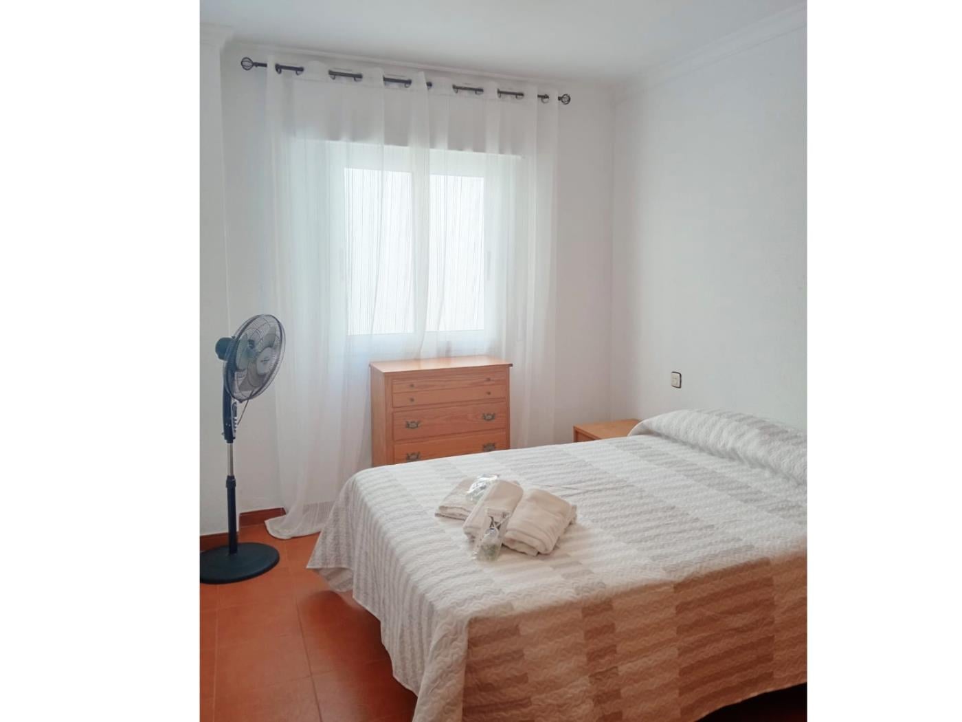 image Apartamento dúplex de 3 dorm en Urb. Las Palmeras - 5 Pax - 5