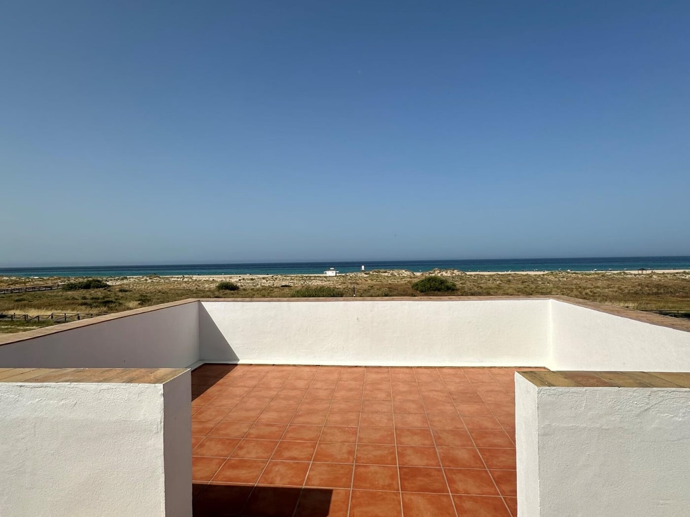 image Apartamento en el pueblo, 1ª línea de playa- 4 Pax - 12