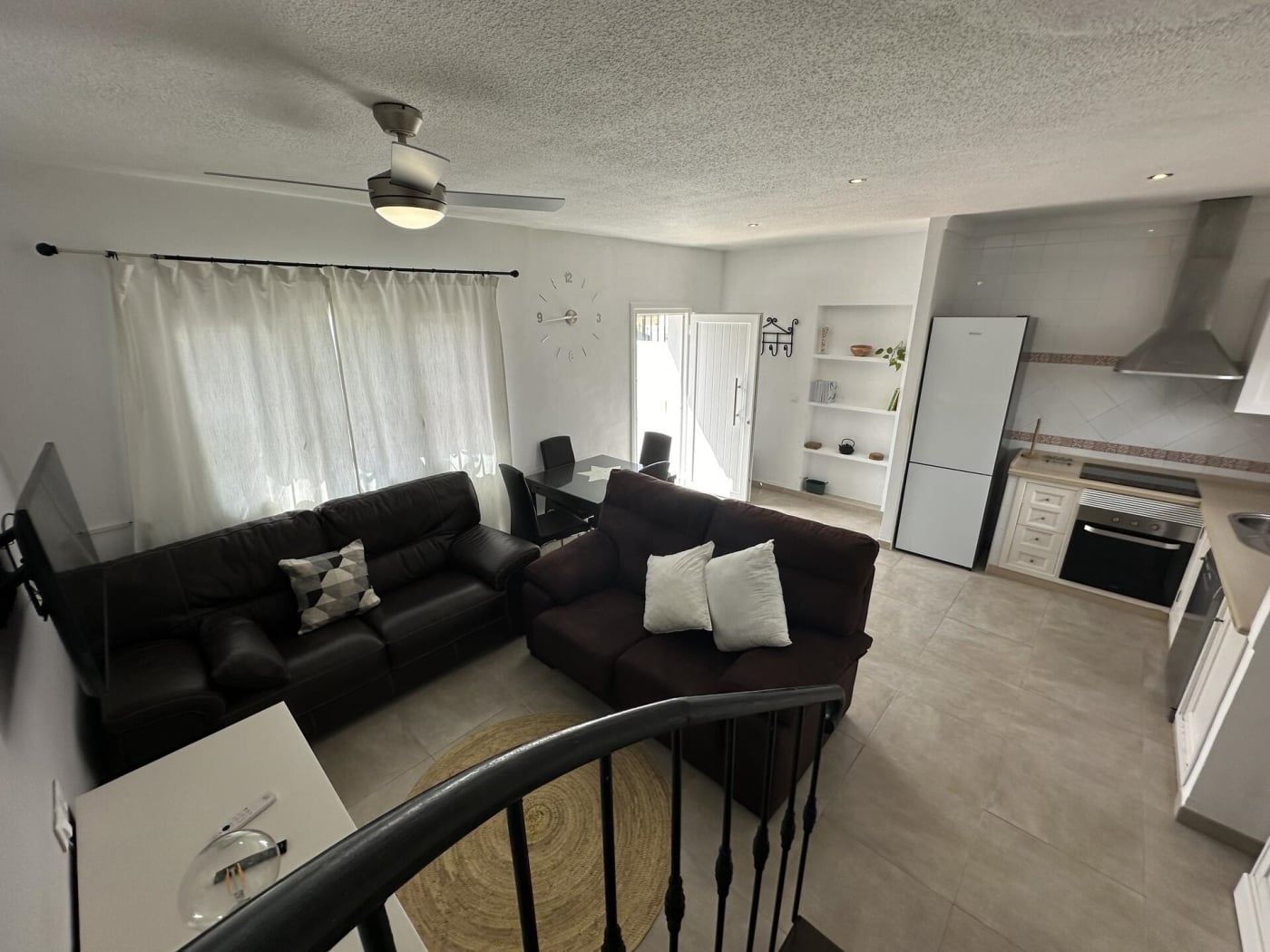 image Apartamento en el pueblo, 1ª línea de playa- 4 Pax - 3