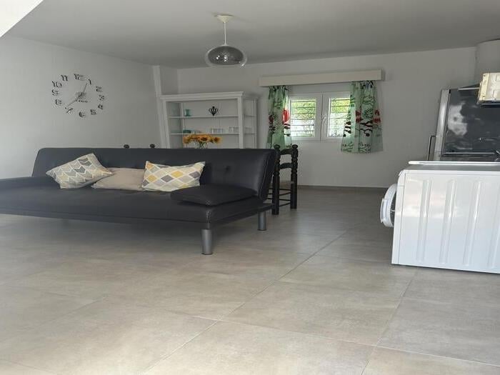 image Apartamento de 1 dormitorio en el pueblo, 1ª línea de playa- 1