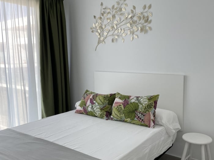 Ático a estrenar en el pueblo-Piscina y Garaje-3 Dor + 2 Bañ