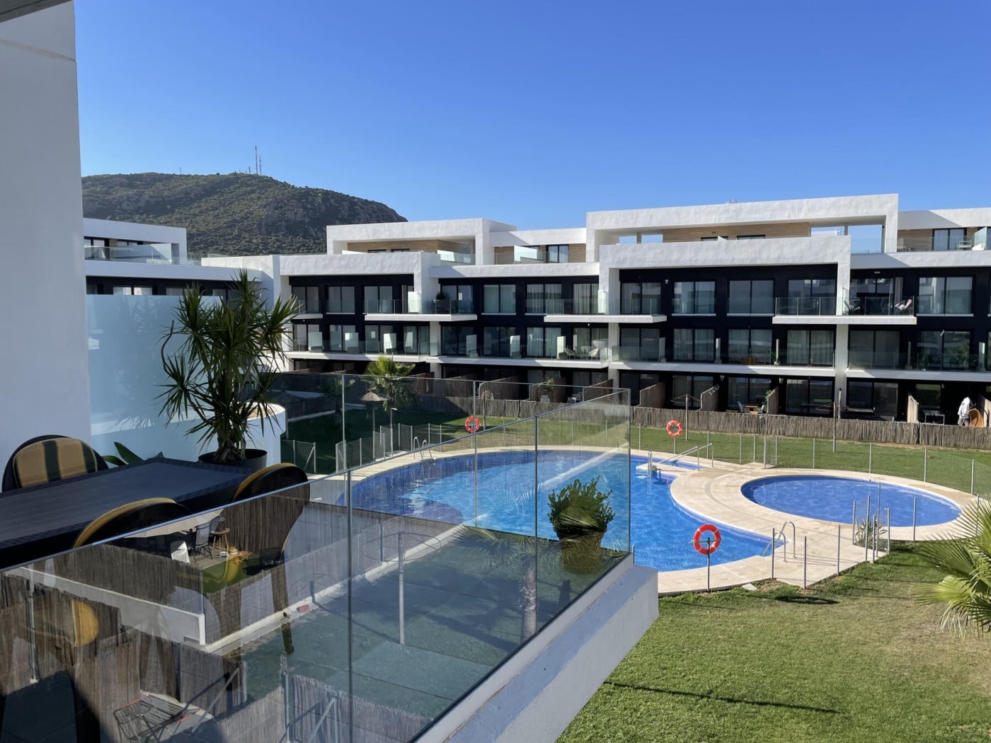 image Ático a estrenar en el pueblo-Piscina y Garaje-3 Dor + 2 Bañ 19