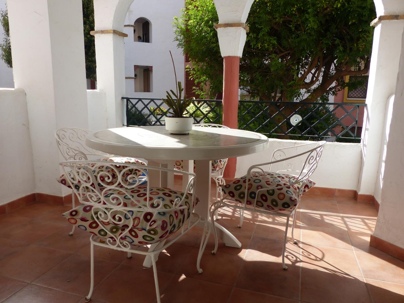 image Apartamento de 2 dormitorios en Urb. Atlanterra Sol 12