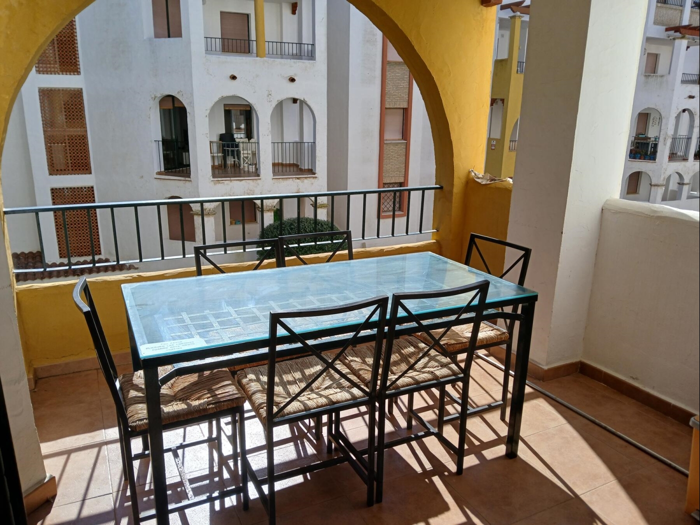 image 2 bedroom + 1 bathroom apartment in Urb. Atlanterra Costa 13
