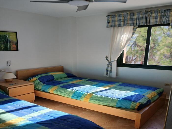 image 2 bedroom + 1 bathroom apartment in Urb. Atlanterra Costa 6