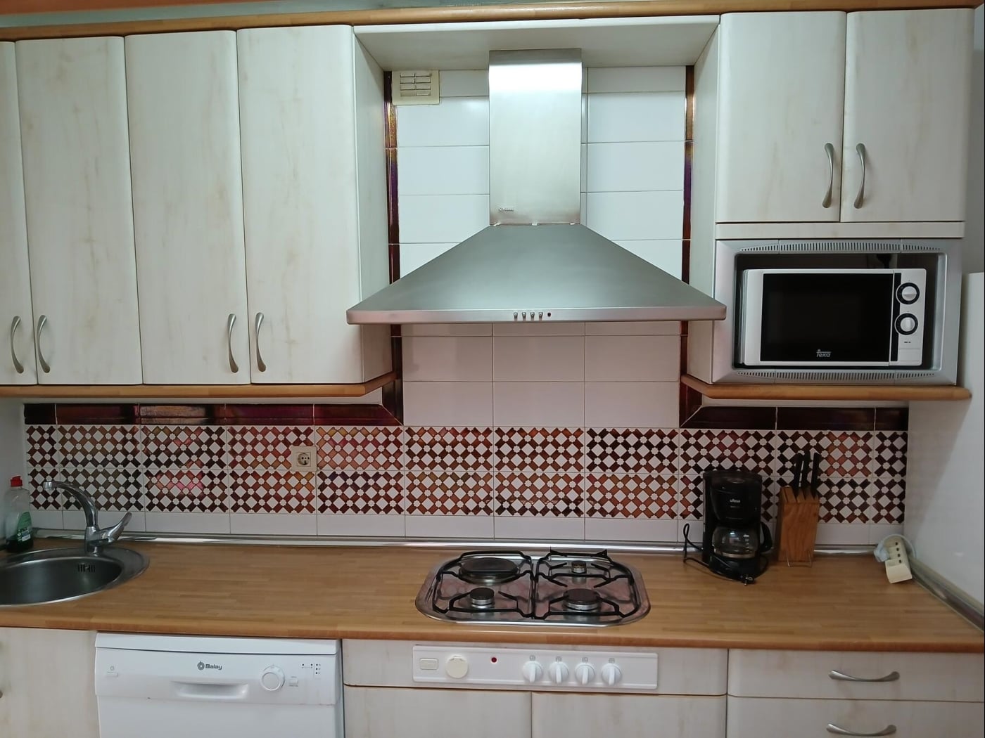 image 2 bedroom + 1 bathroom apartment in Urb. Atlanterra Costa 8