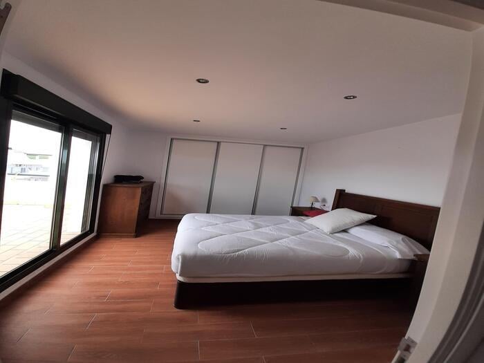 image Acogedor ático de 3 dorm + 2 baños 8