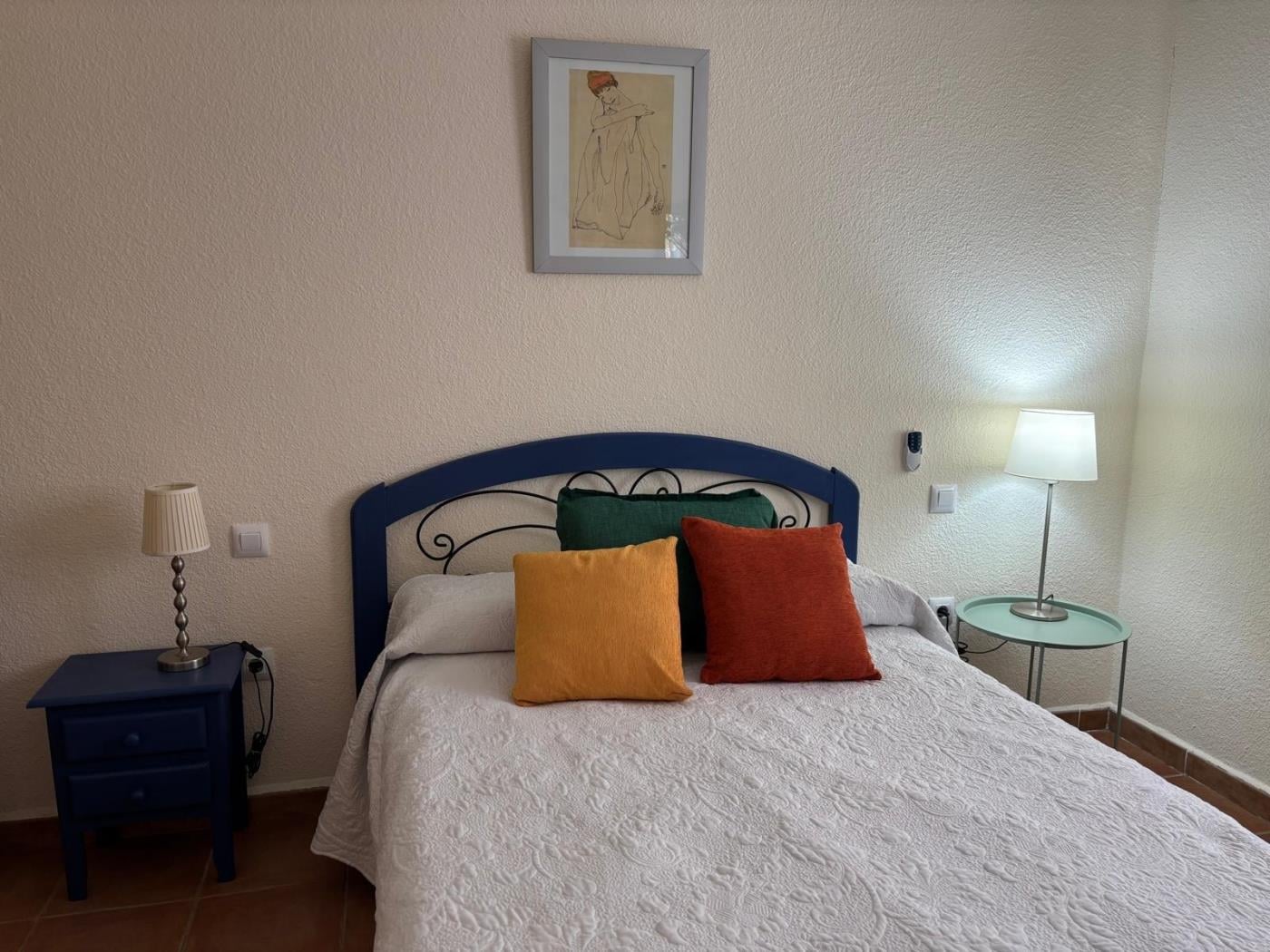 image Apartamento de 1 dormitorio con piscina en el pueblo de Zahara 10