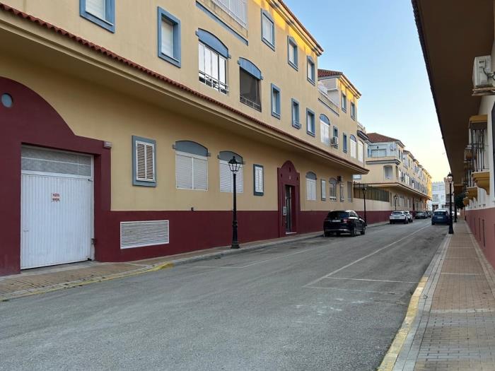 image Apartamento de 1 dormitorio con piscina en el pueblo de Zahara 14