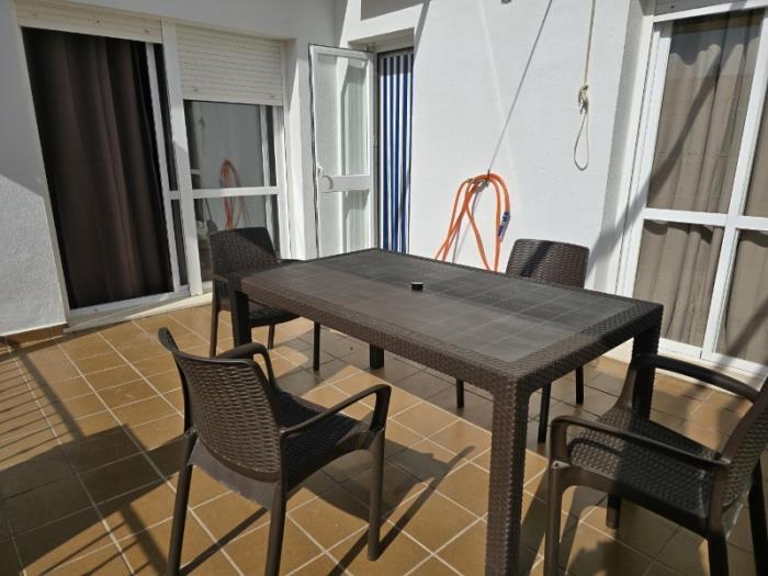 image Ático en el pueblo de 2 dormitorios con piscina y garaje- 2