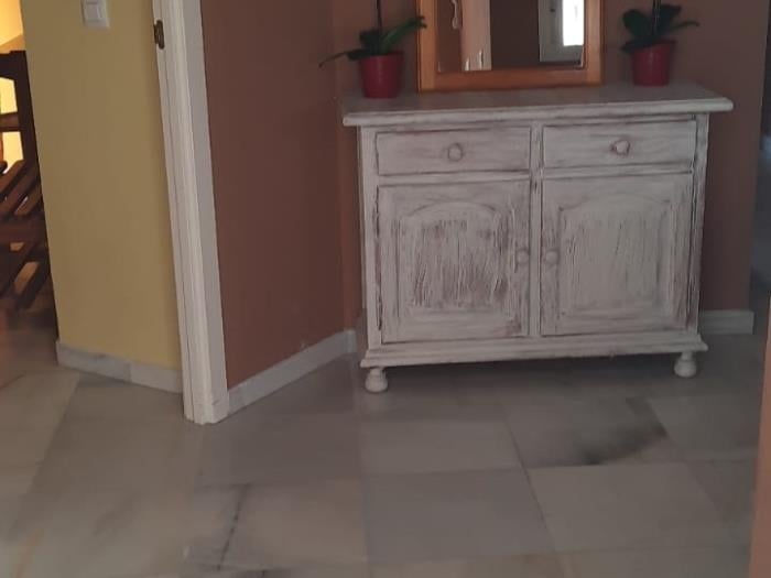 image Ático en el pueblo de 2 dormitorios con piscina y garaje- 5