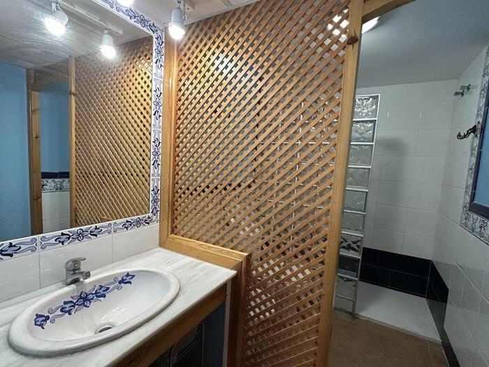 image Apartamento de 2 dormitorios en Urb. Atl. Costa-4 Pax- 11