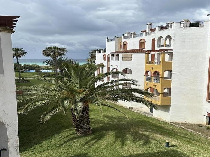 image Apartamento de 2 dormitorios en Urb. Atl. Costa-4 Pax- 13