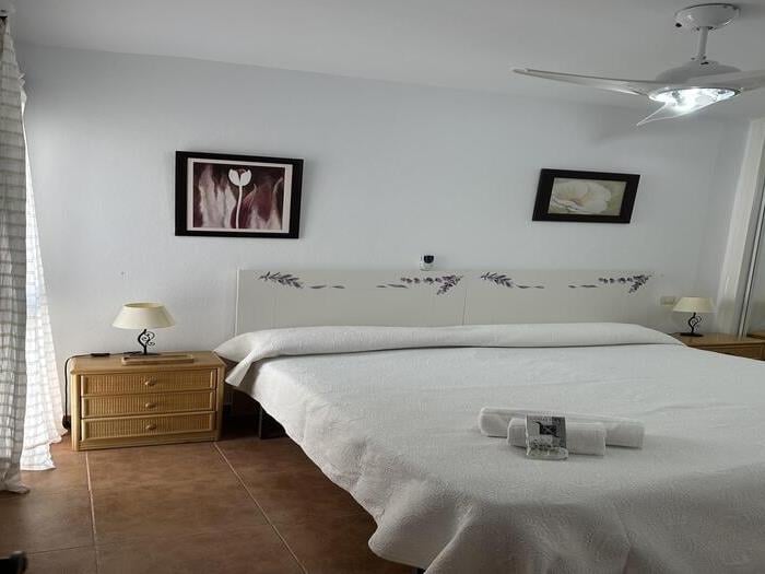 image Apartamento de 2 dormitorios en Urb. Atl. Costa-4 Pax- 7