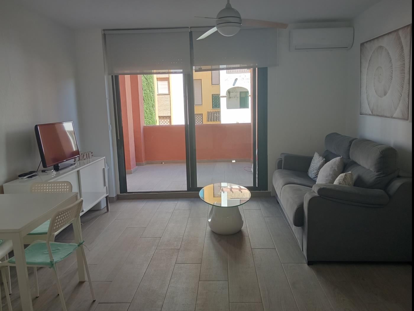 image Apartamento de 1 dormitorio Urb. Atlanterra Playa 2