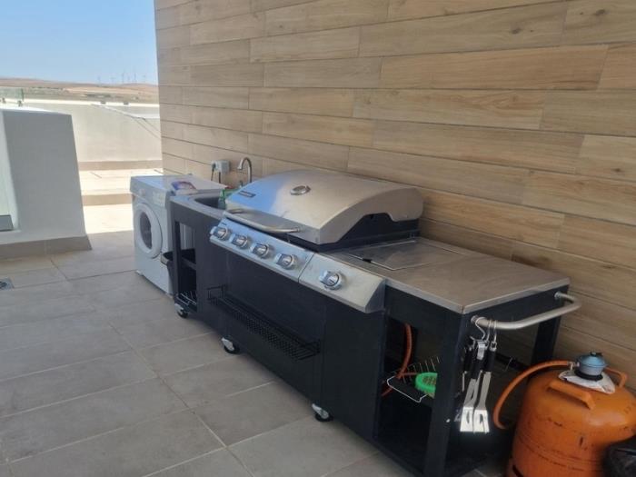 image Apartamento en el pueblo de 3 dormitorios con piscina y garaje 12