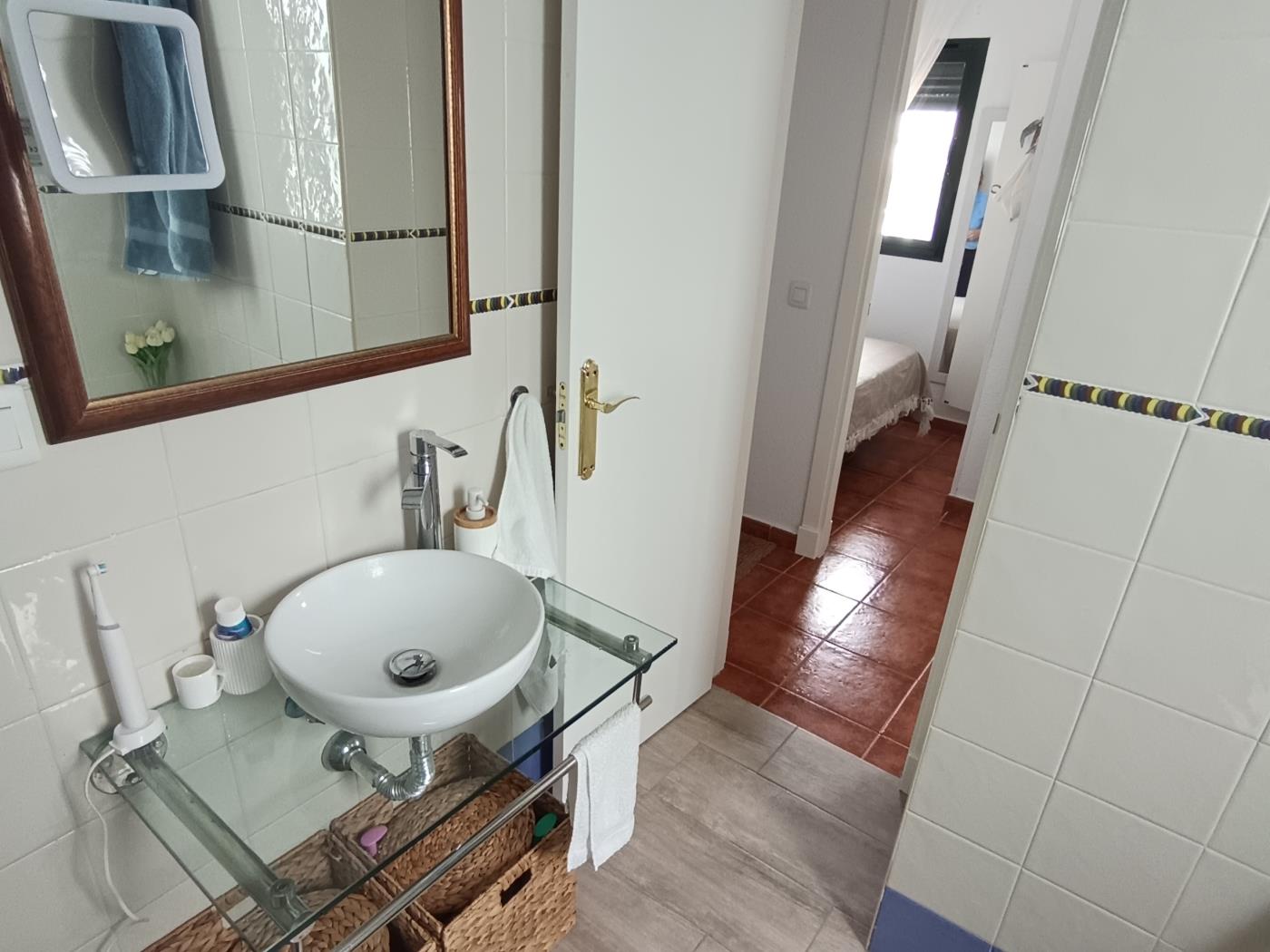 image Bonito ático con vistas directas al mar- Urb. Mar de Plata 16