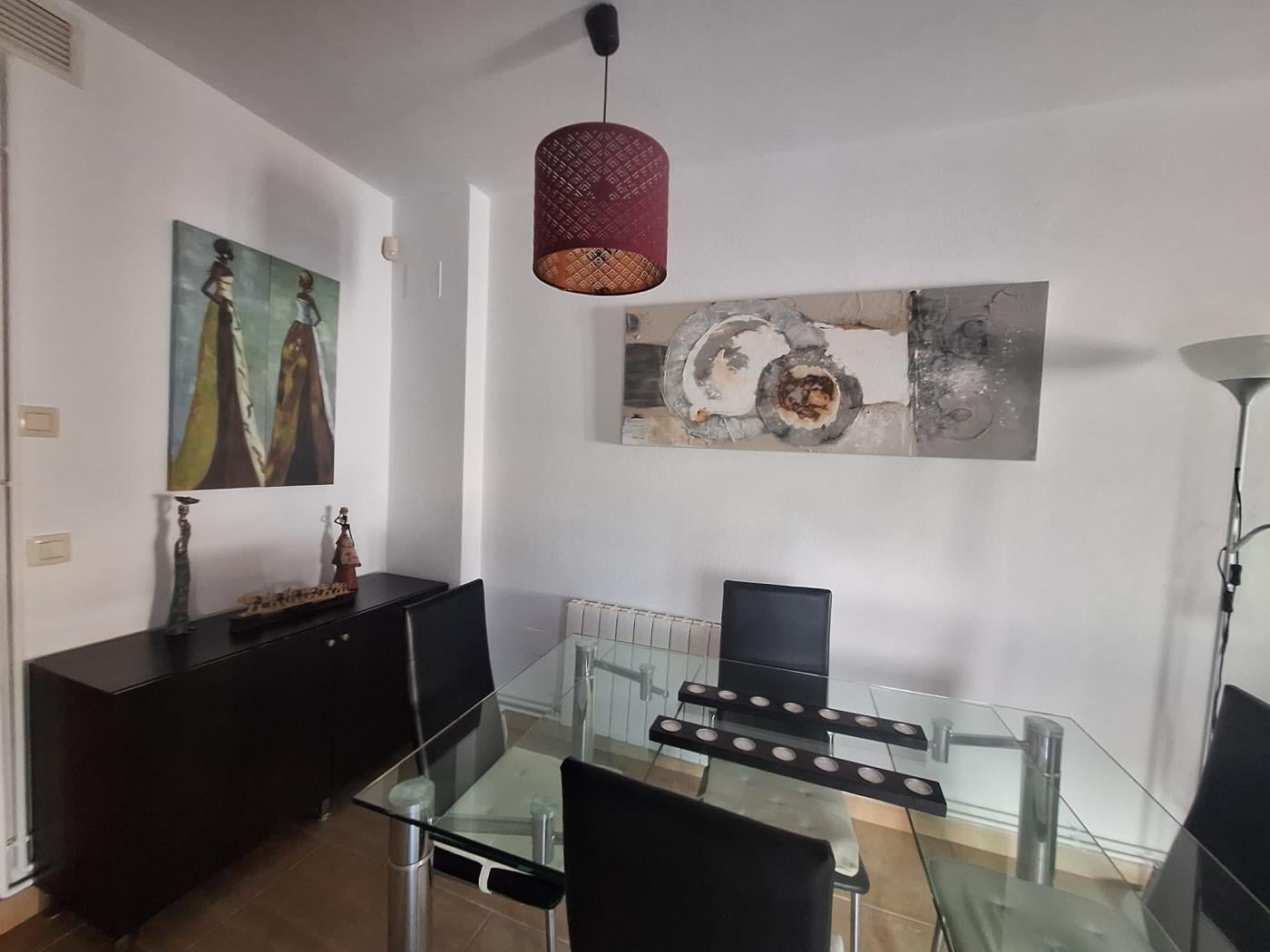 image FANTÁSTICA CASA ADOSADA EN LA TAHONA DE 3 DORMITORIOS + 2 BAÑOS. 26