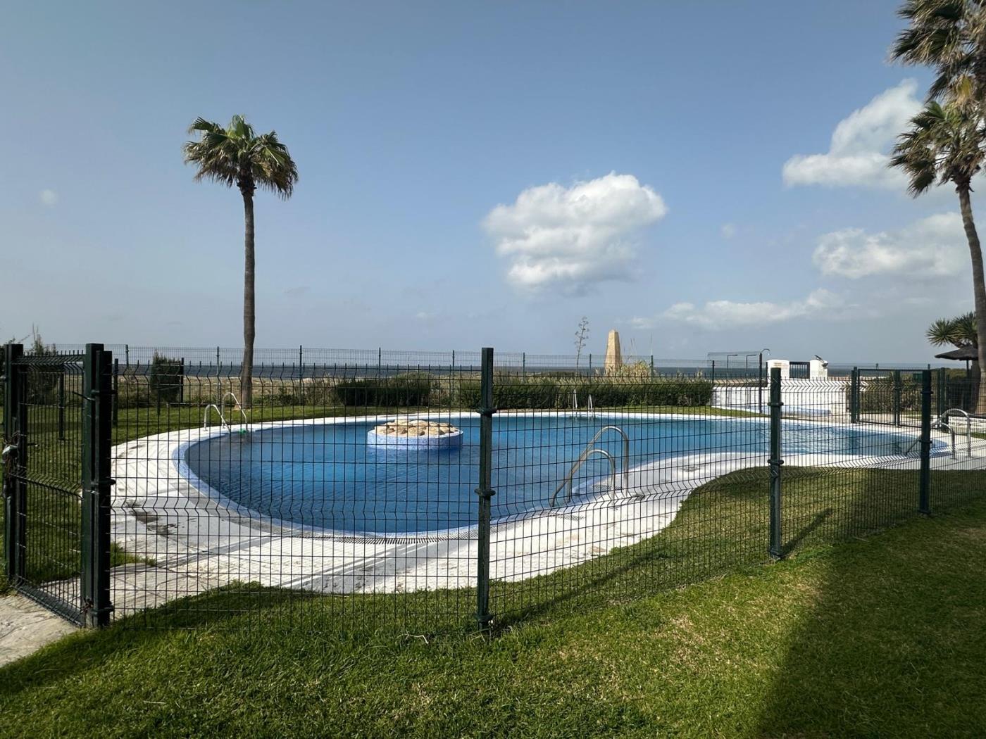 image -FANTÁSTICO APARTAMENTO EN COSTA ZAHARA DE 3 DORMITORIOS + 2 BAÑOS. 29