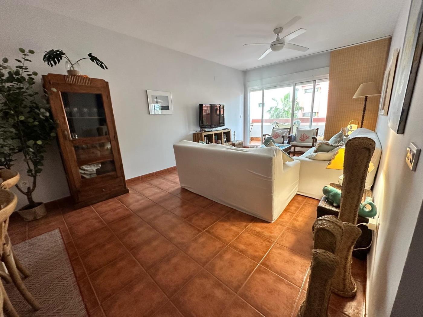 image -FANTÁSTICO APARTAMENTO EN COSTA ZAHARA DE 3 DORMITORIOS + 2 BAÑOS. 8