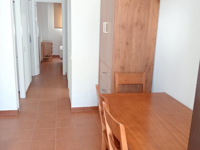 Apartamento en el pueblo de 2 dormitorios cerca de la playa