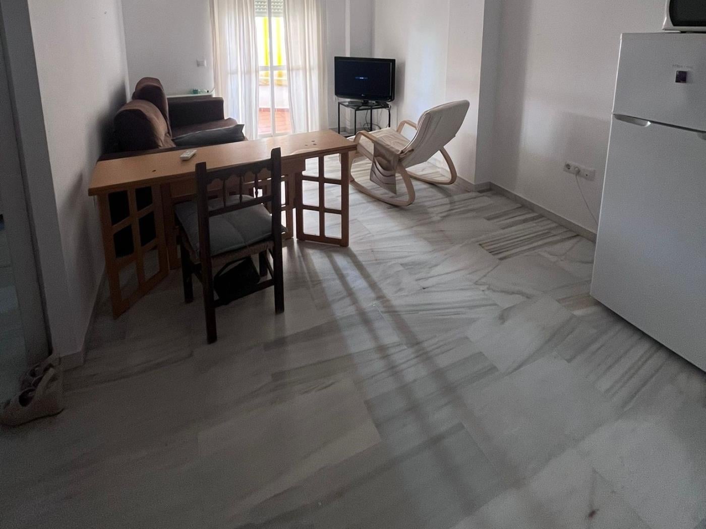 image Apartamento de 1 dormitorio en el pueblo-4 Pax-Urb. Aretusa 1