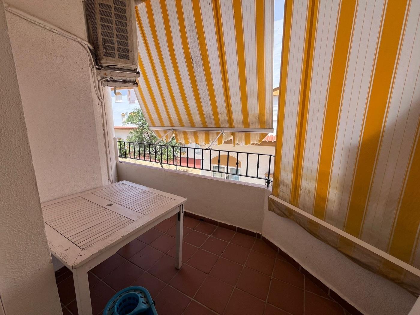 image Apartamento de 1 dormitorio en el pueblo-4 Pax-Urb. Aretusa 8