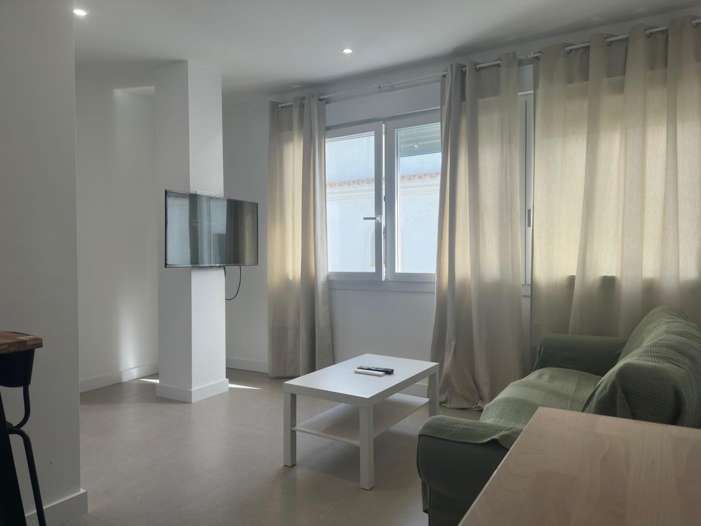 image Nuevo y acogedor apartamento de 1 dormitorio en pleno centro. 0